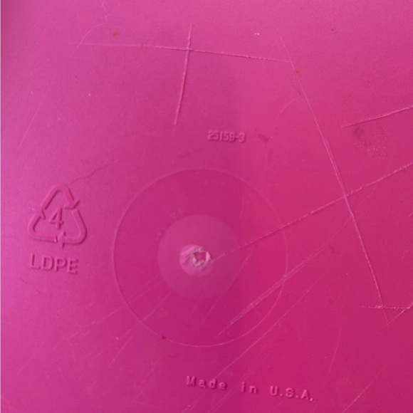 Tupperware Lid Replacement Lid Pink 2515B-3 9” Z Butterfly Tab Read Details - Picture 5 of 5